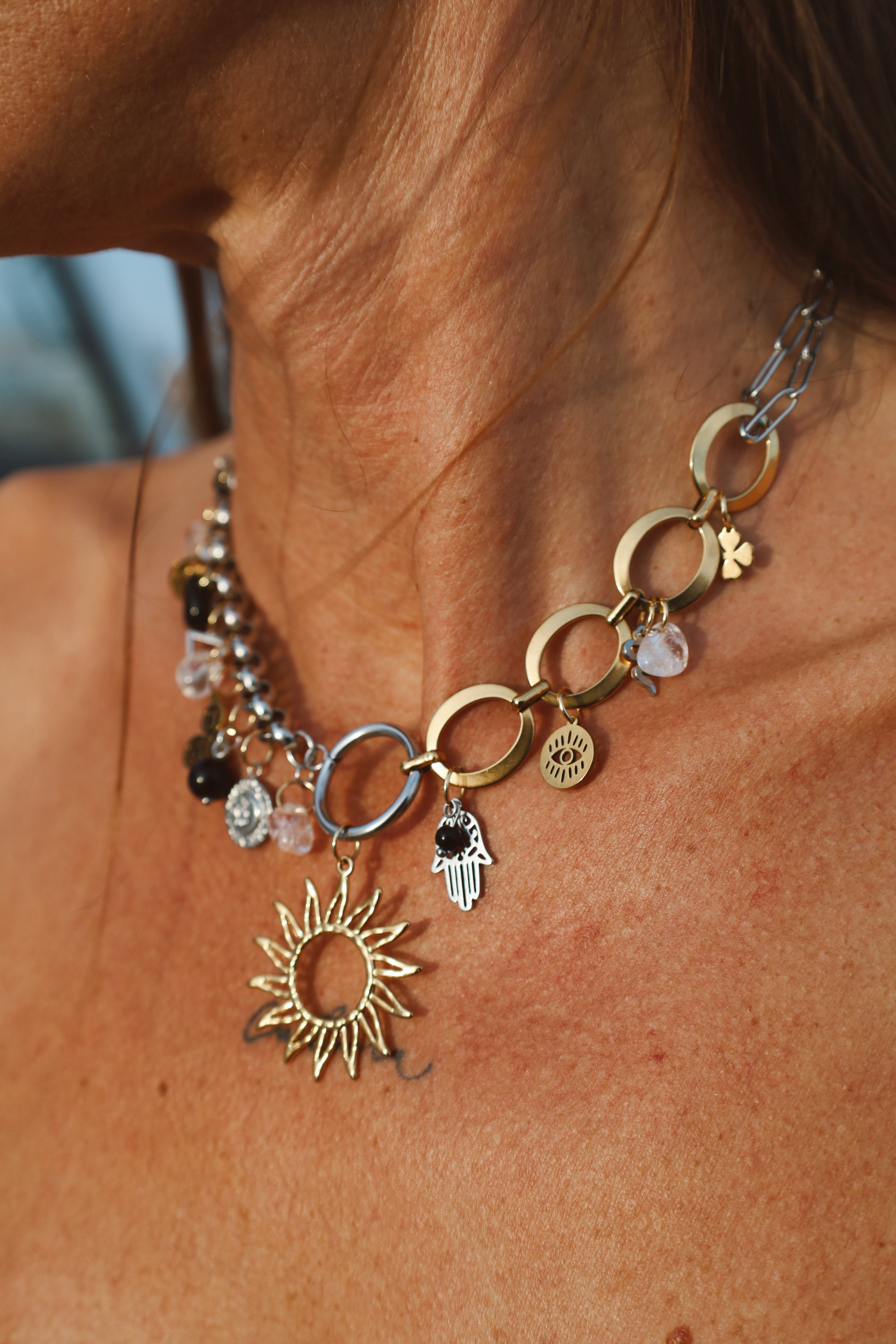 Collares