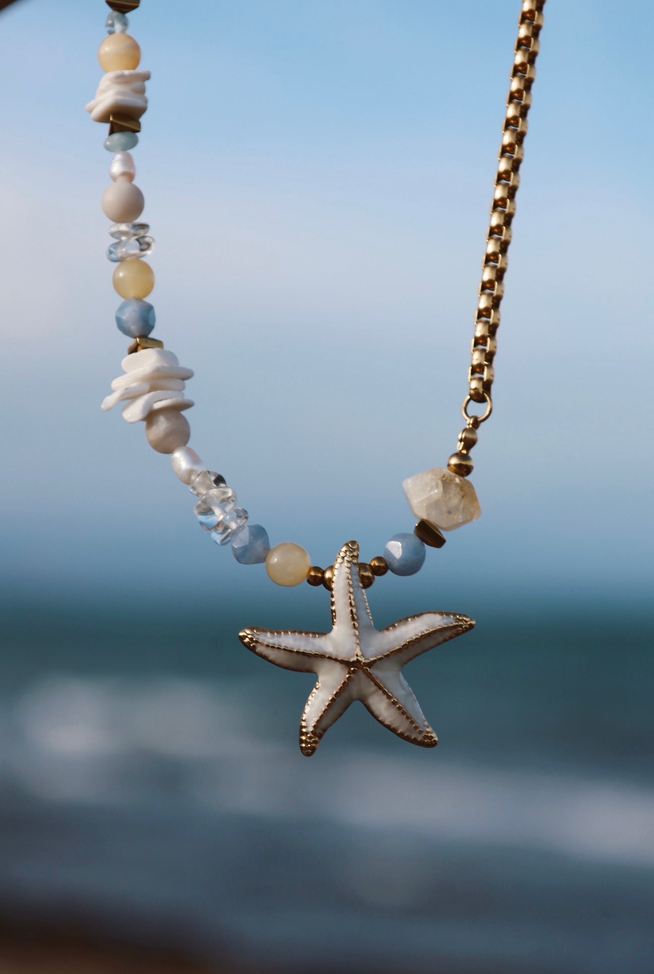 Collar Marea Blanca.