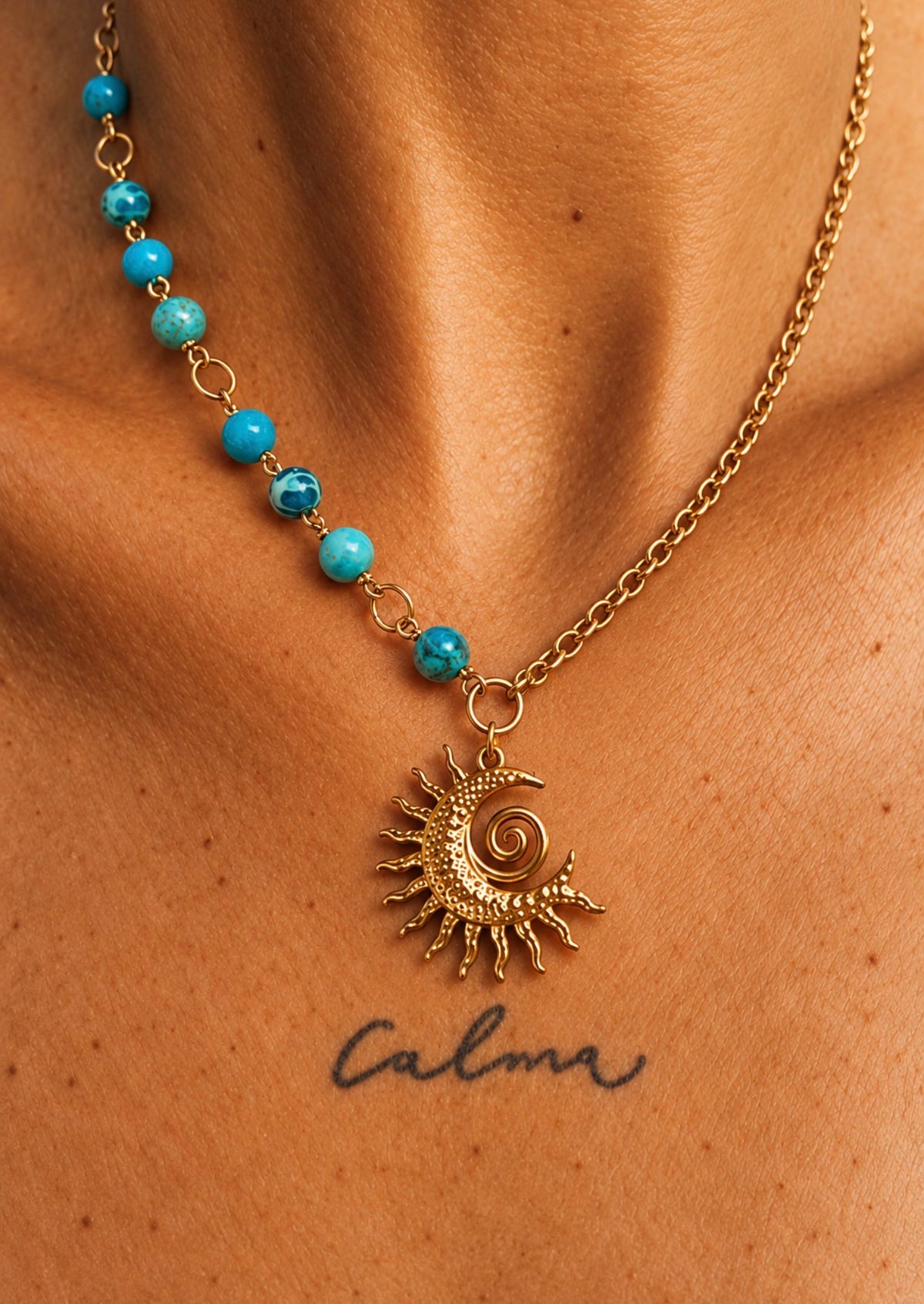 Collar Eclipse Azul.
