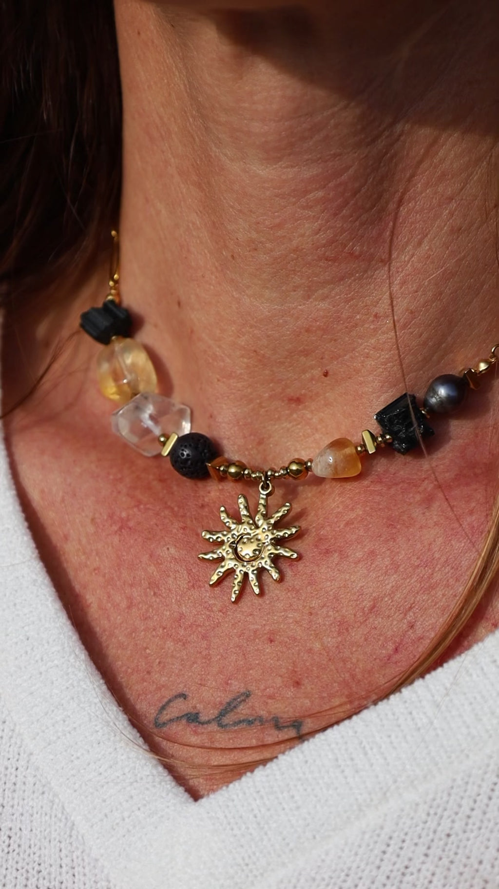 Collar Luz Eterna.